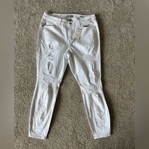 NWT Judy Blue White Distressed Jeans Size 14 W